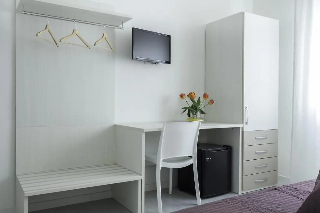 Гостевой дом Easy Venice Rooms 1-2 Местре